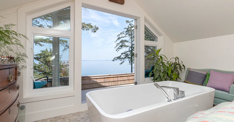 4901 Cordova Bay Road, Saanich, BC, V8Y 2K1 - 15