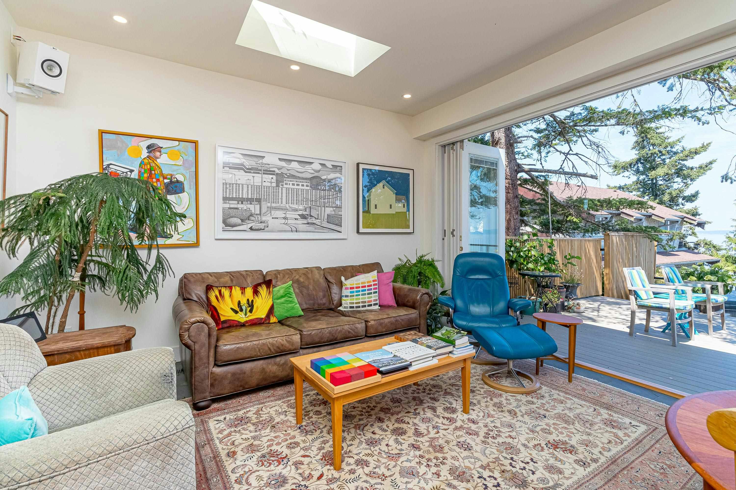 4901 Cordova Bay Road, Saanich, BC, V8Y 2K1 - 12