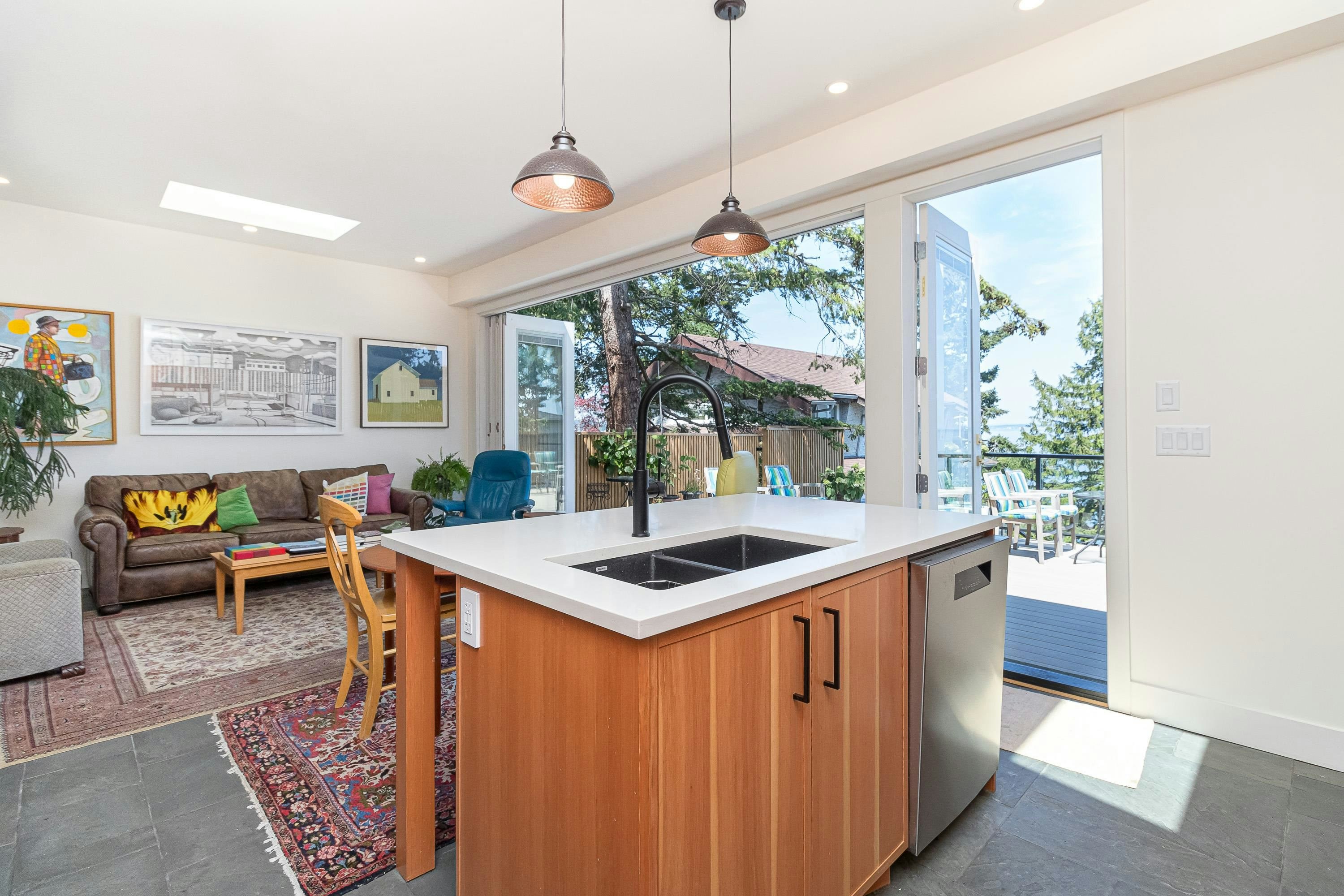 4901 Cordova Bay Road, Saanich, BC, V8Y 2K1 - 6