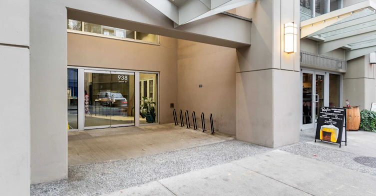 2117-938 Smithe Street, Vancouver, BC, V6Z 3H8 - 3