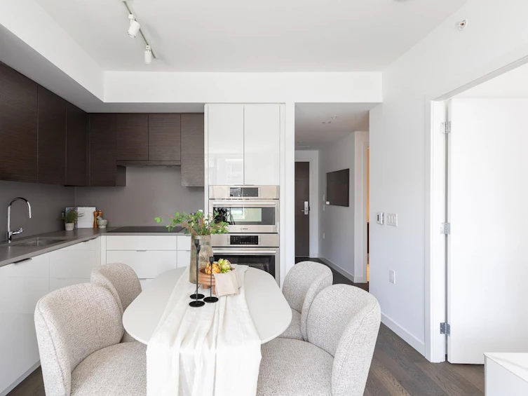 607-1678 Pullman Porter Street, Vancouver, BC, V6A 0H4 - 2