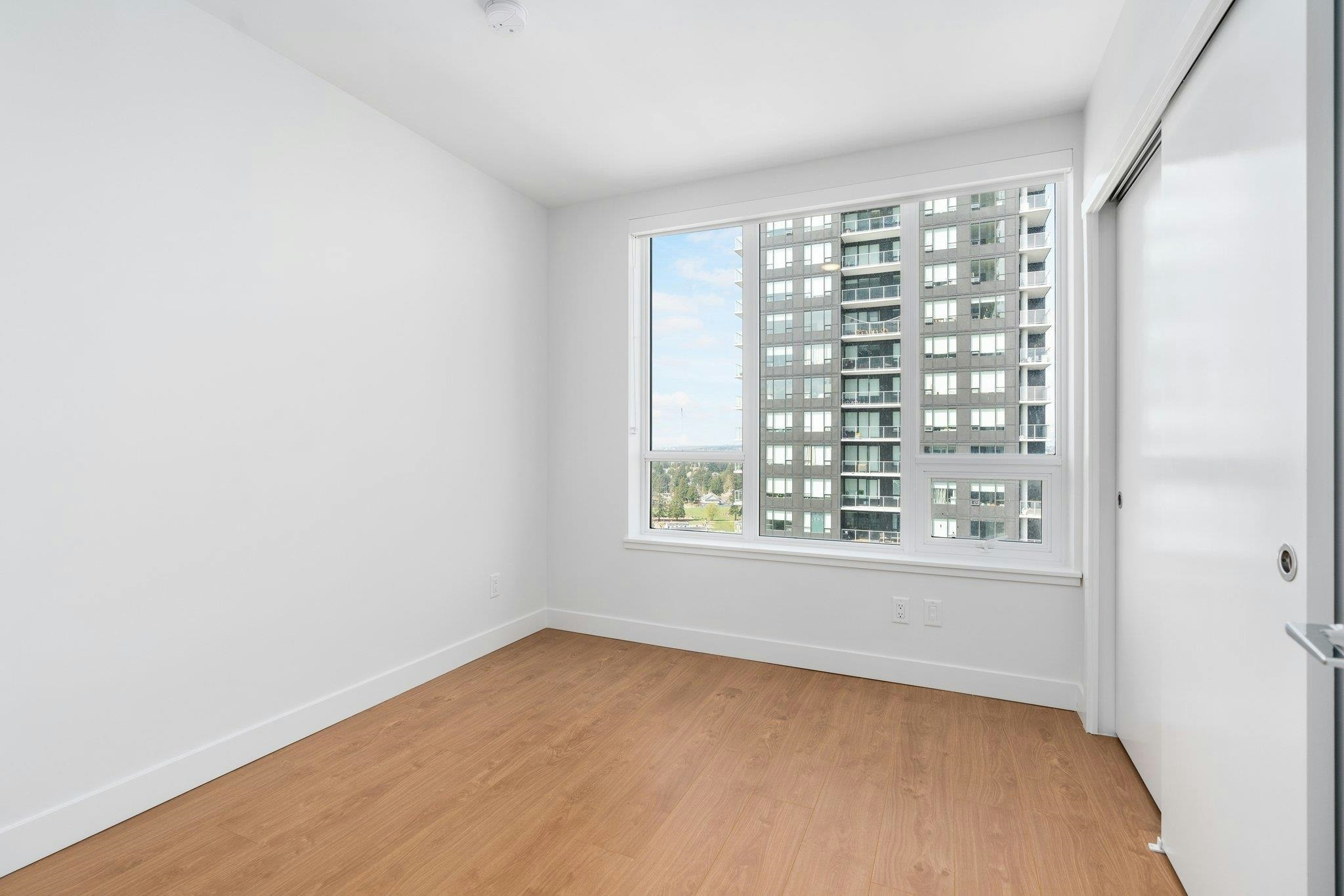 2709-13387 Old Yale Road, Surrey, BC, V3T 0V6 - 12