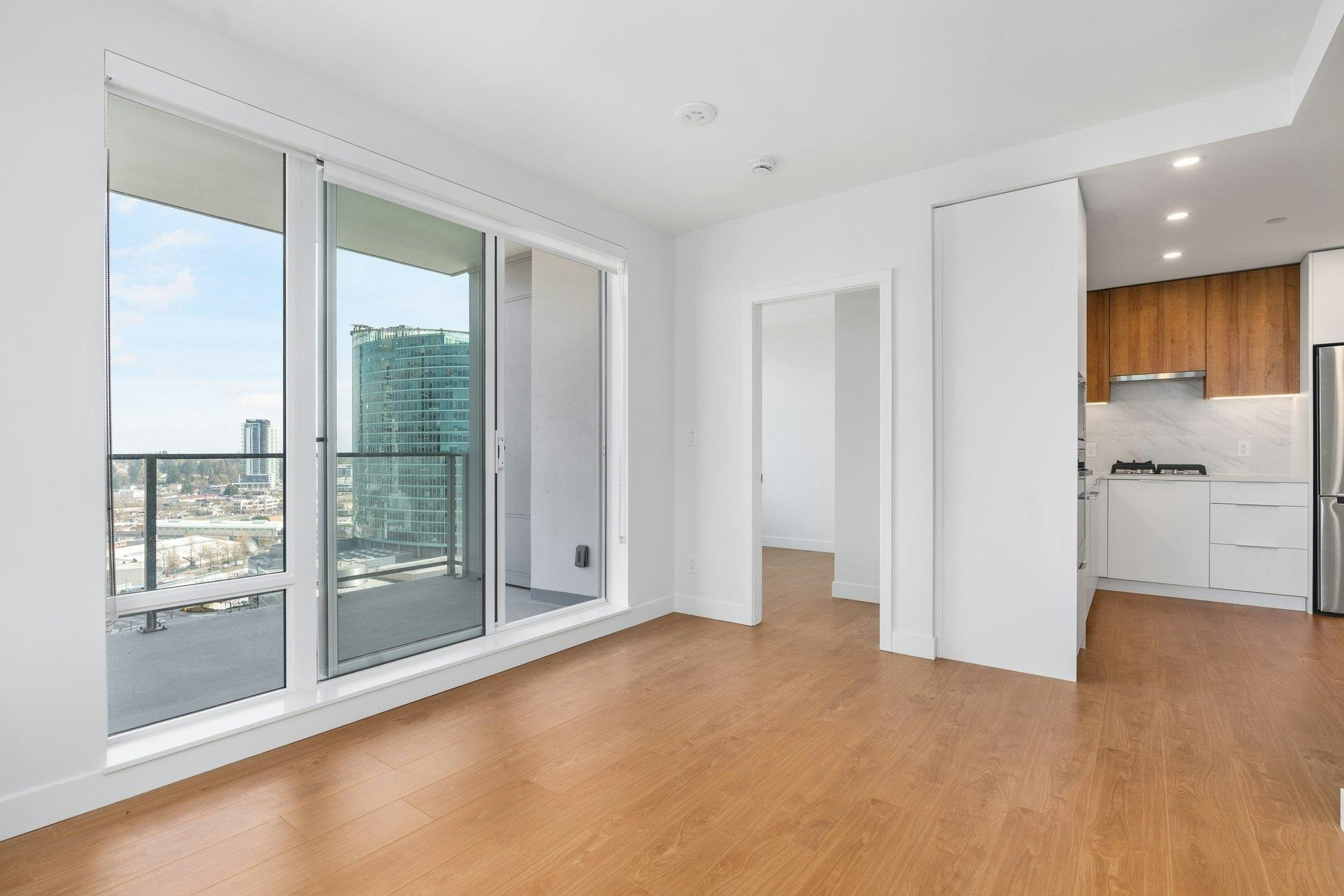 2709-13387 Old Yale Road, Surrey, BC, V3T 0V6 - 6