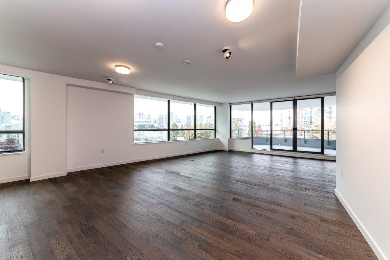 405-1678 Pullman Porter Street, Vancouver, BC, V6A 0H4 - 9