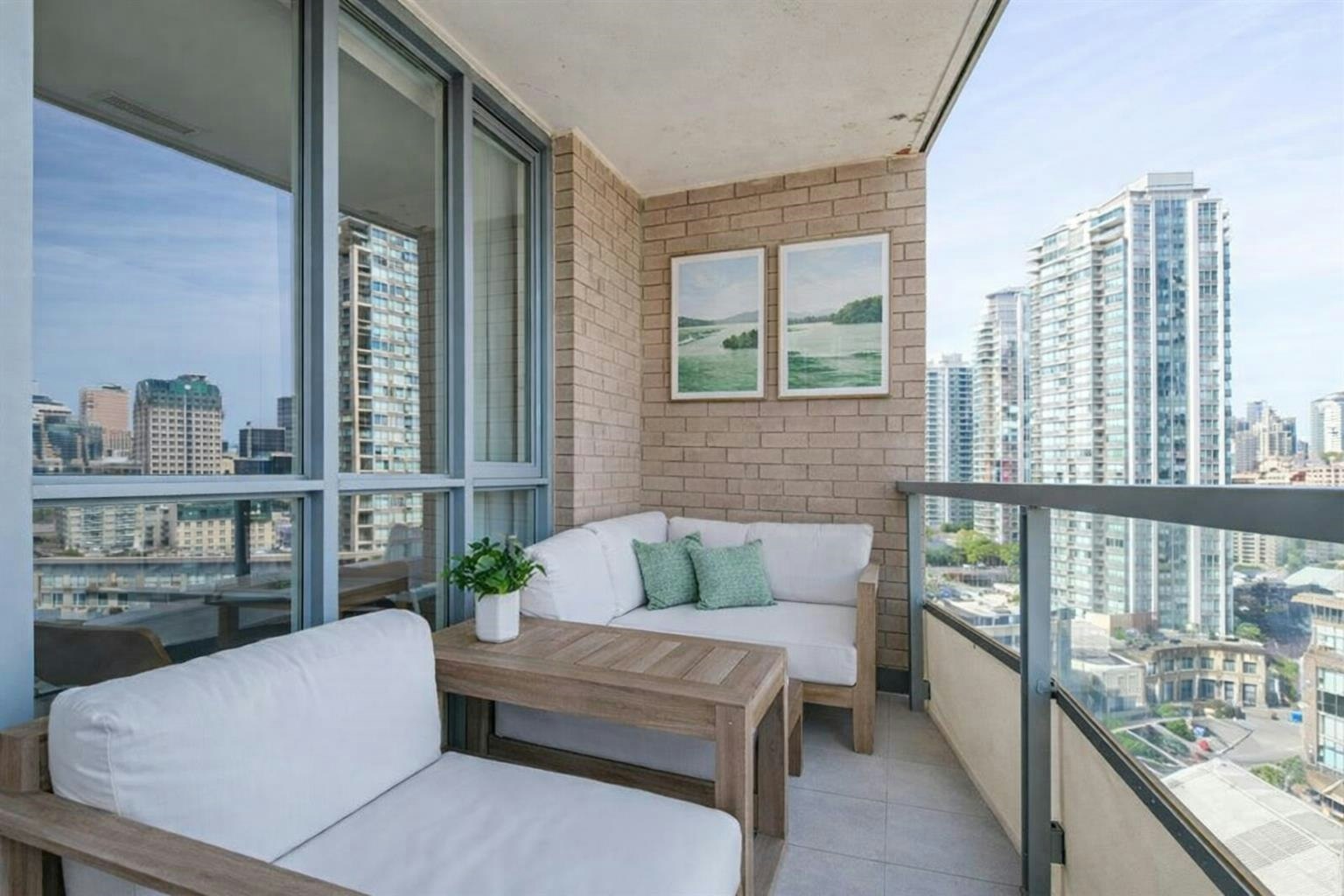 1703-63 Keefer Place, Vancouver, BC, V6B 6N6 - 9