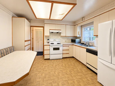1309 Edinburgh Street - 4