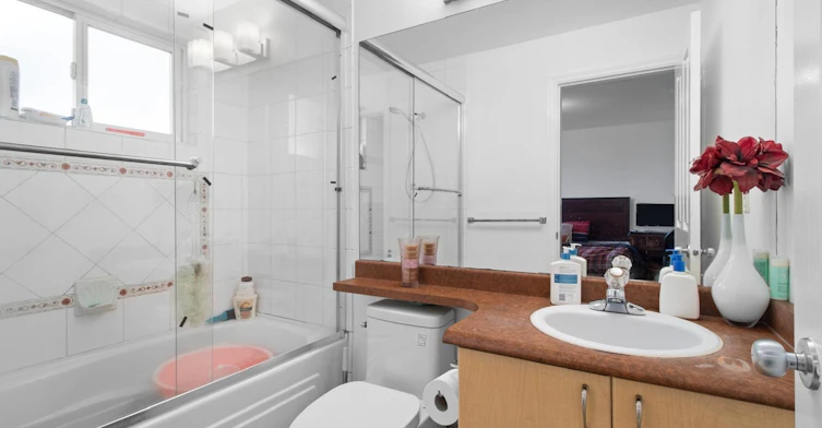 126XX Hampton Court, Surrey, BC, V3W 1N2 - 7