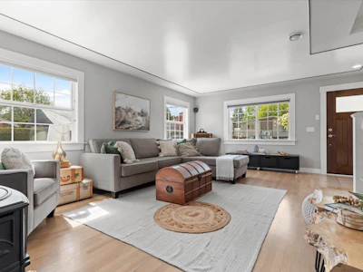 6464 Reid Road - 5