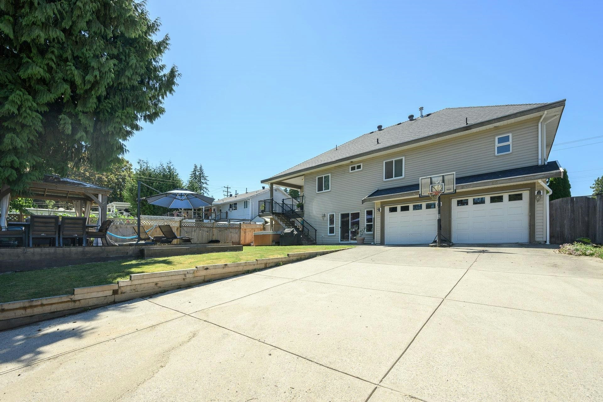 825 Robinson Street, Coquitlam, BC, V3J 4G4 - 36