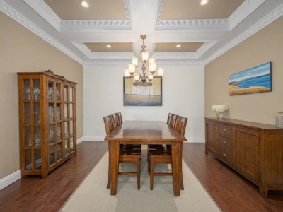 825 Robinson Street - 5