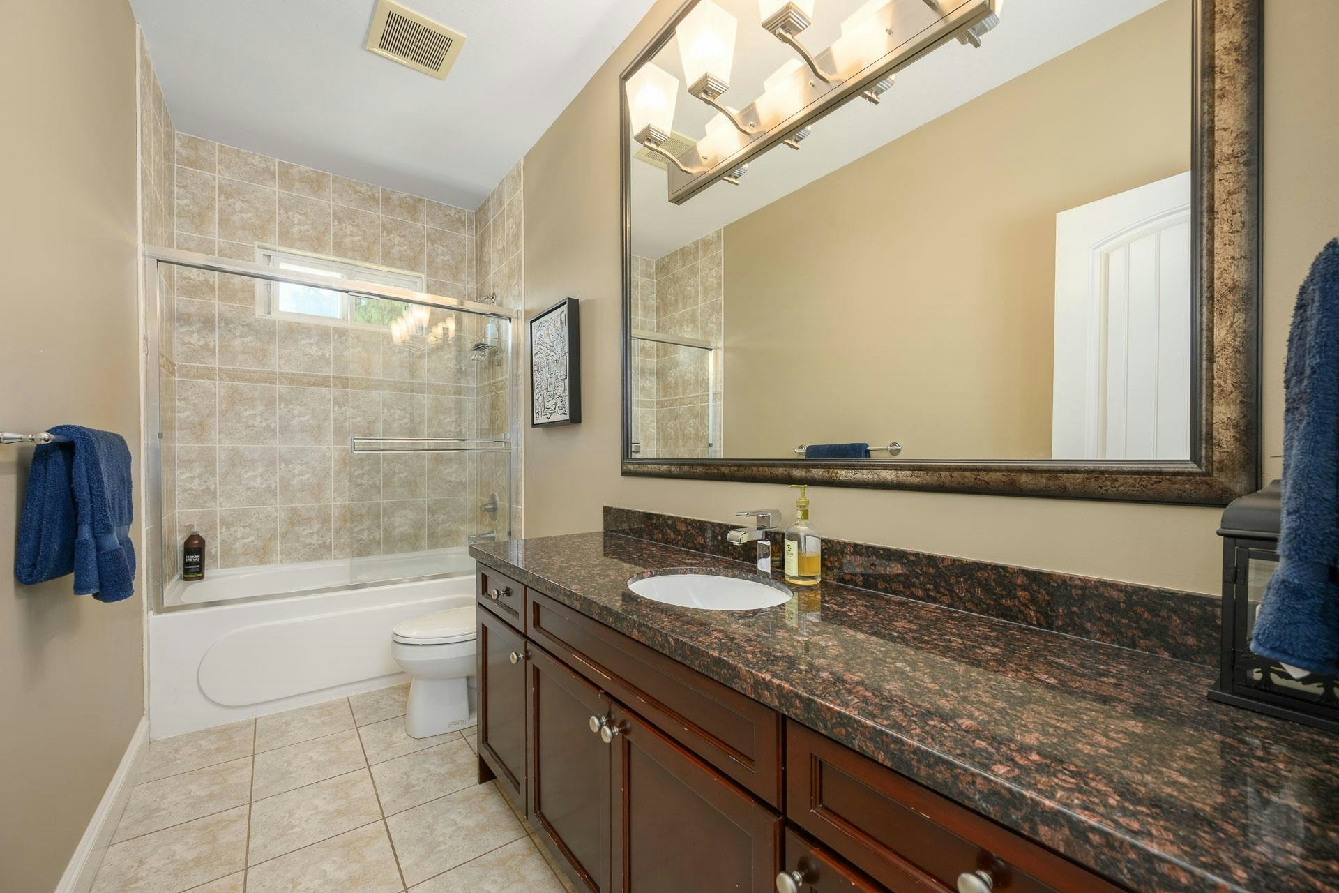 825 Robinson Street, Coquitlam, BC, V3J 4G4 - 18