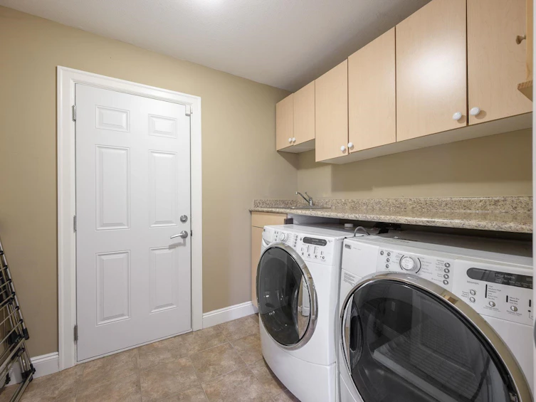 825 Robinson Street, Coquitlam, BC, V3J 4G4 - 24