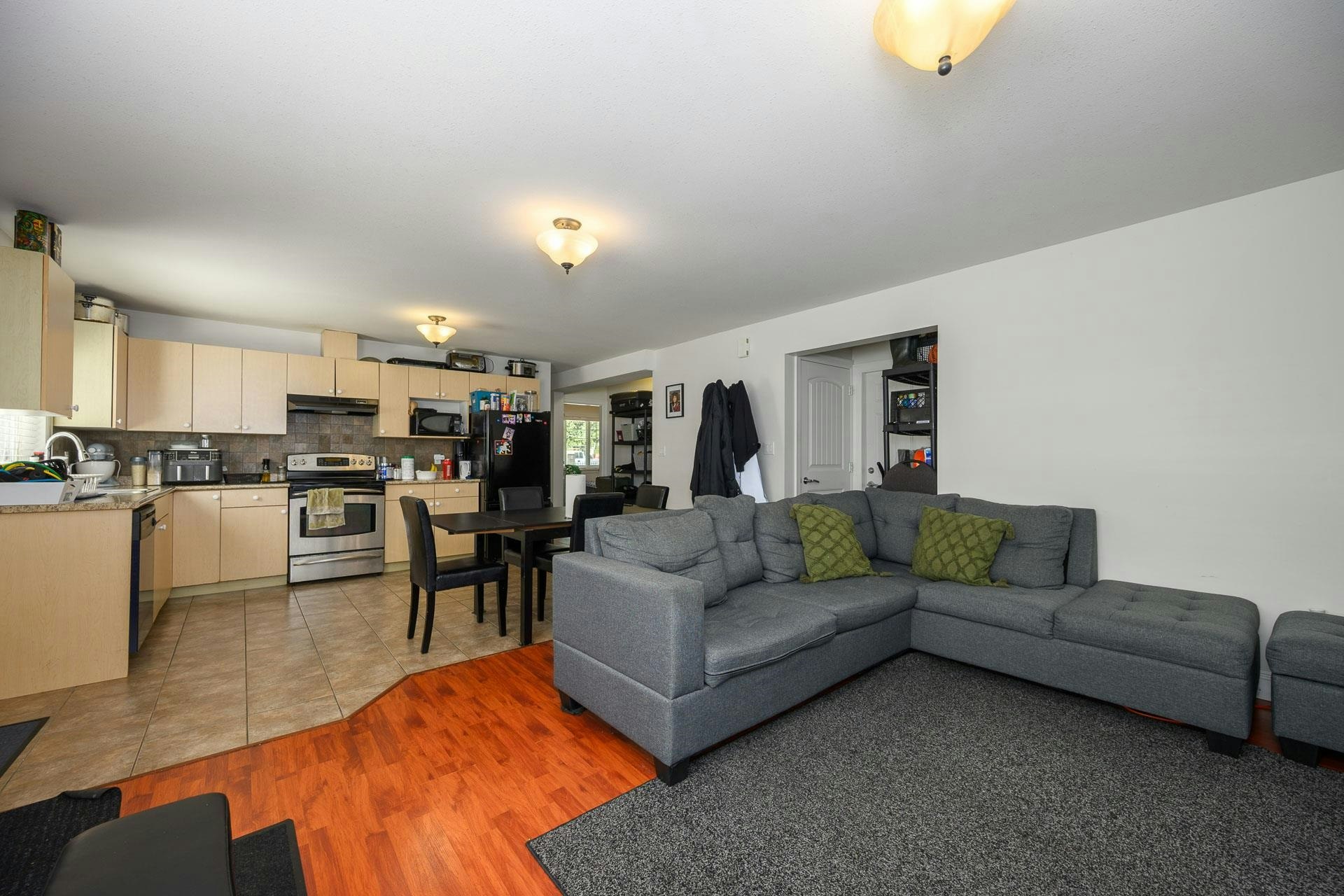 825 Robinson Street, Coquitlam, BC, V3J 4G4 - 30