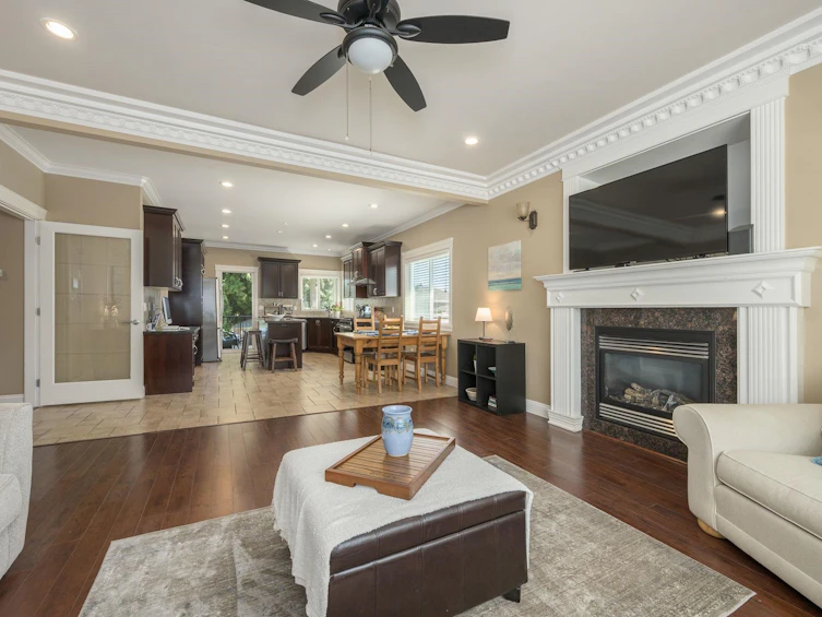 825 Robinson Street, Coquitlam, BC, V3J 4G4 - 8