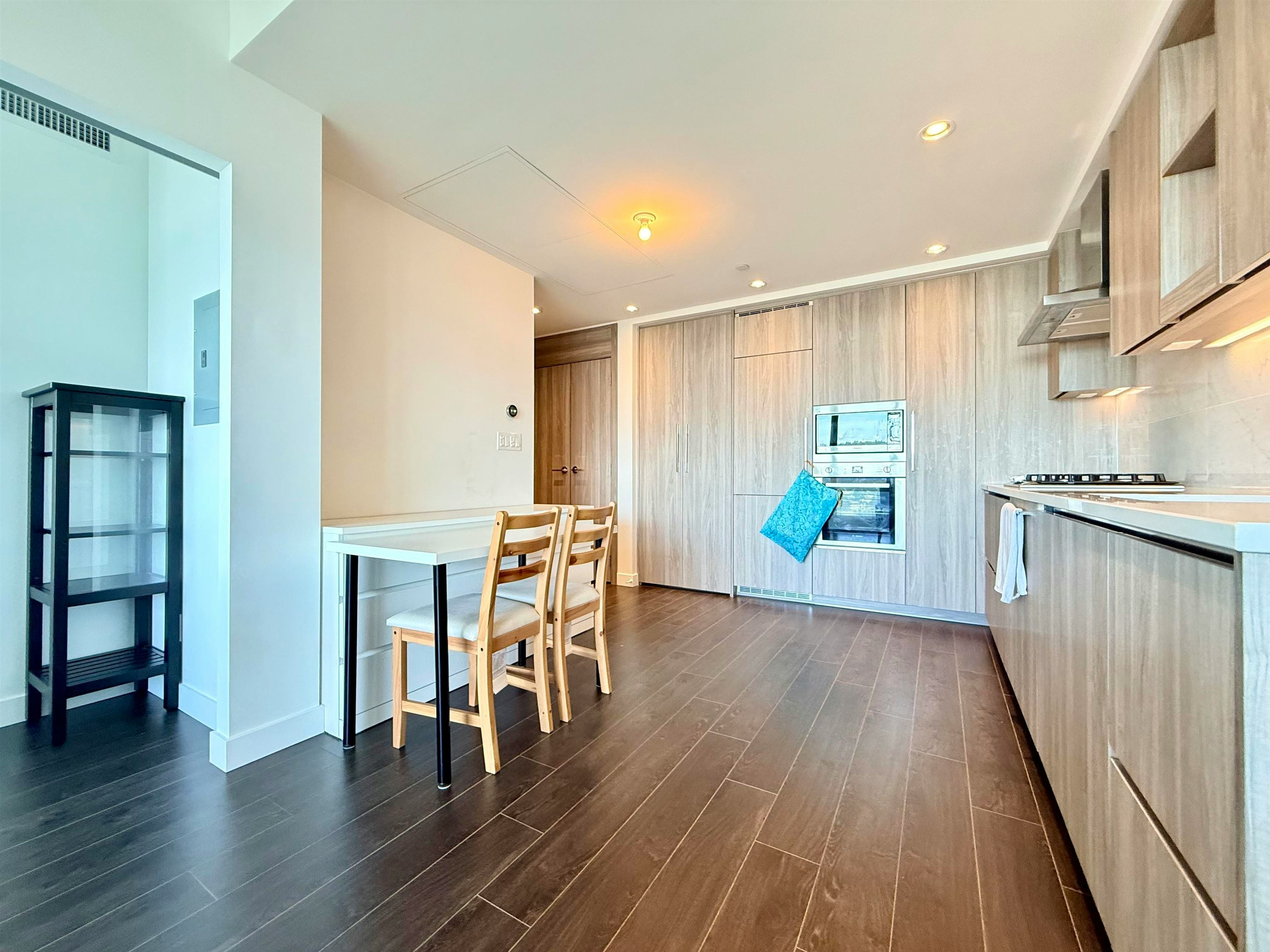 3606-4730 Lougheed Highway, Burnaby, BC, V5C 0M9 - 3