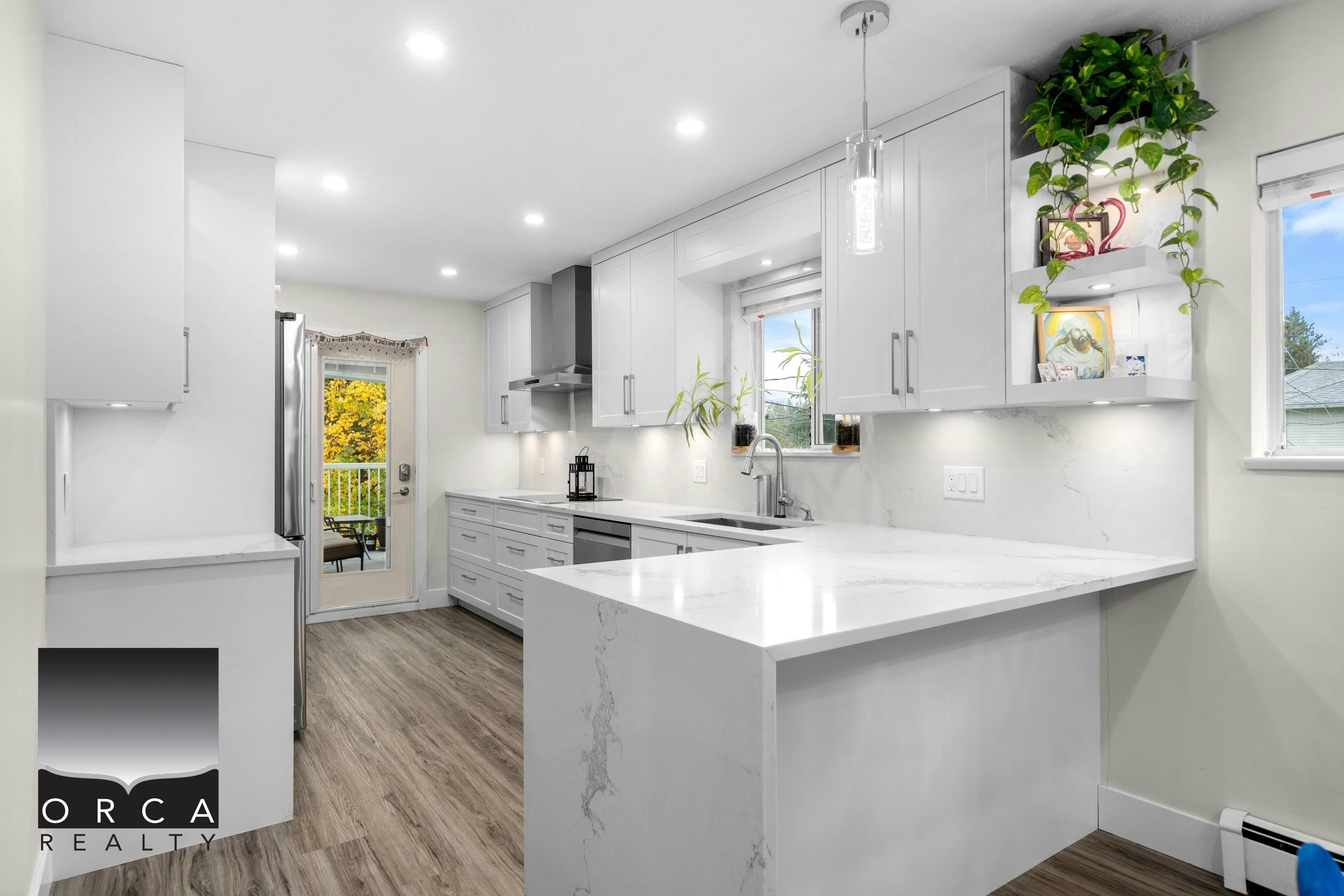 1403 Frederick Road, North Vancouver, BC, V7K 1J6 - 10