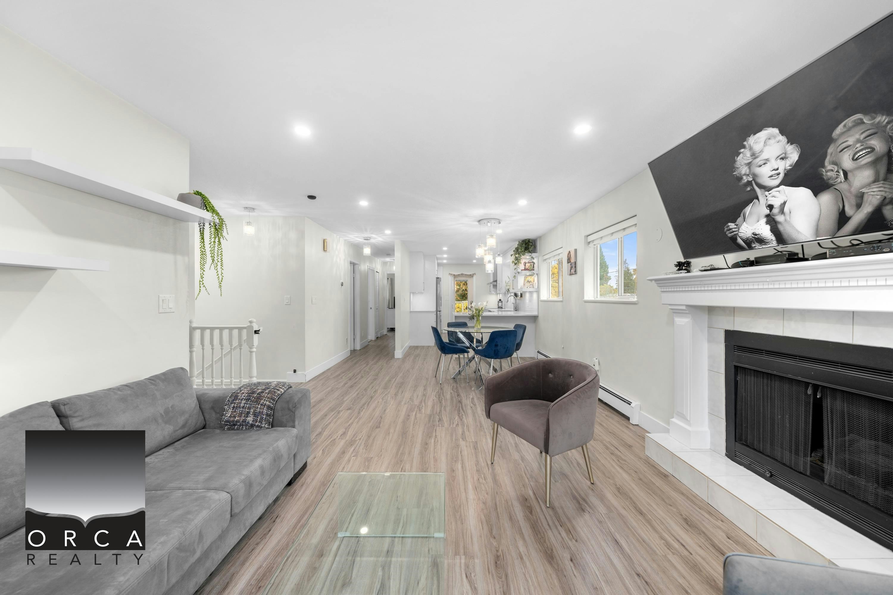 1403 Frederick Road, North Vancouver, BC, V7K 1J6 - 3