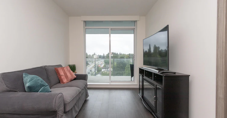 1103-13778 100 Avenue, Surrey, BC, V3T 0V3 - 11