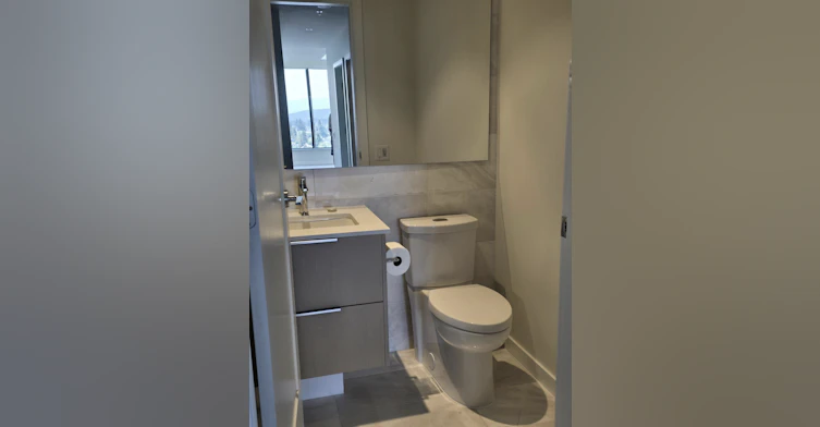 2202-128 W 15th Street, North Vancouver, BC, V7M 1R5 - 22