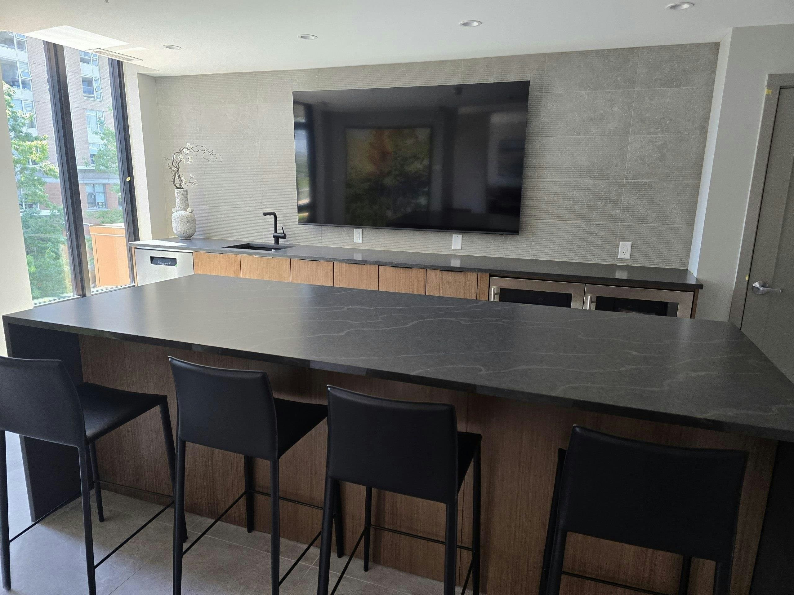 2202-128 W 15th Street, North Vancouver, BC, V7M 1R5 - 13