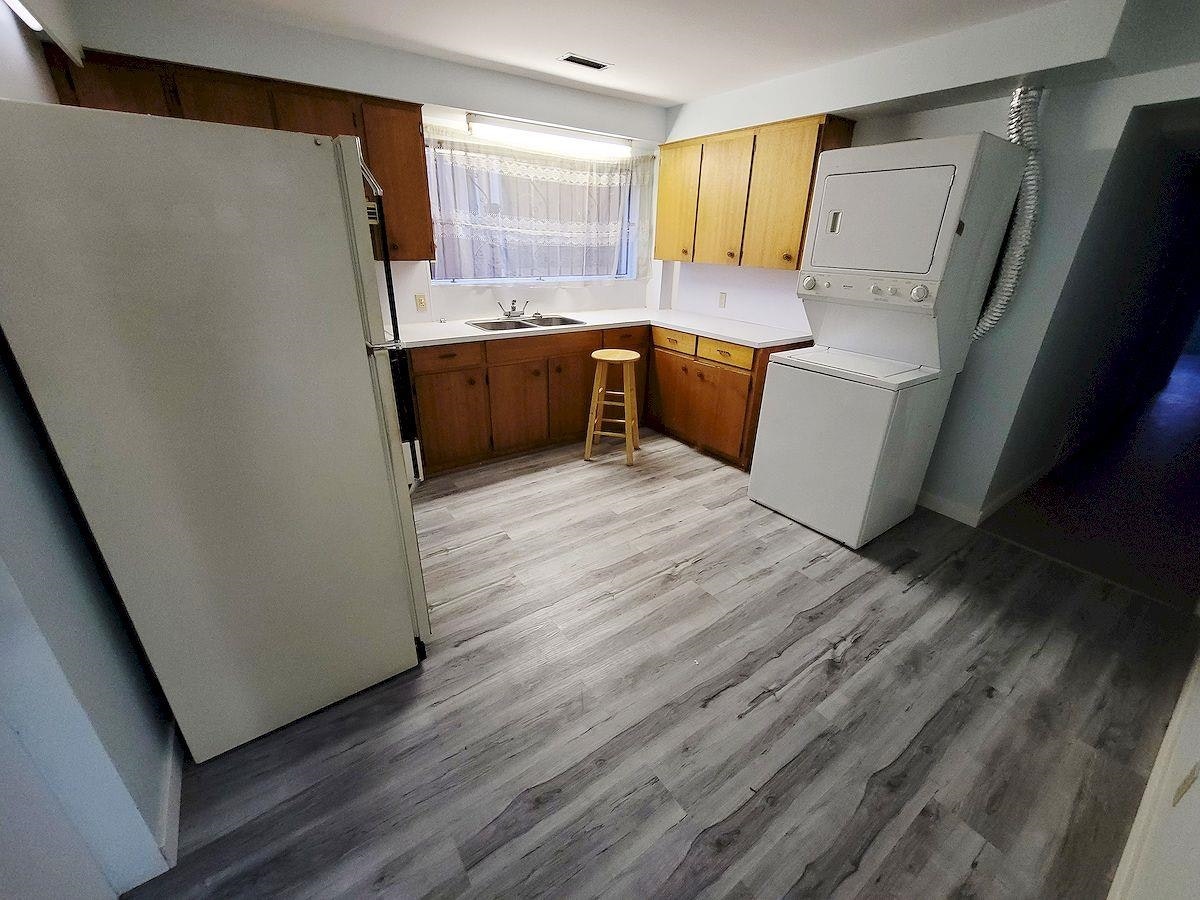 52xx Hoy Street, Vancouver, BC, V5R 4P1 - 3