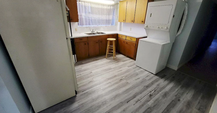 52xx Hoy Street, Vancouver, BC, V5R 4P1 - 3