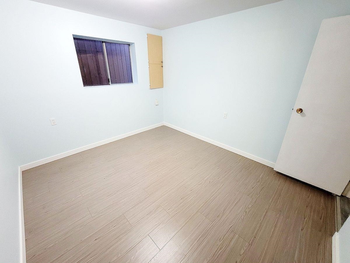 52xx Hoy Street, Vancouver, BC, V5R 4P1 - 4
