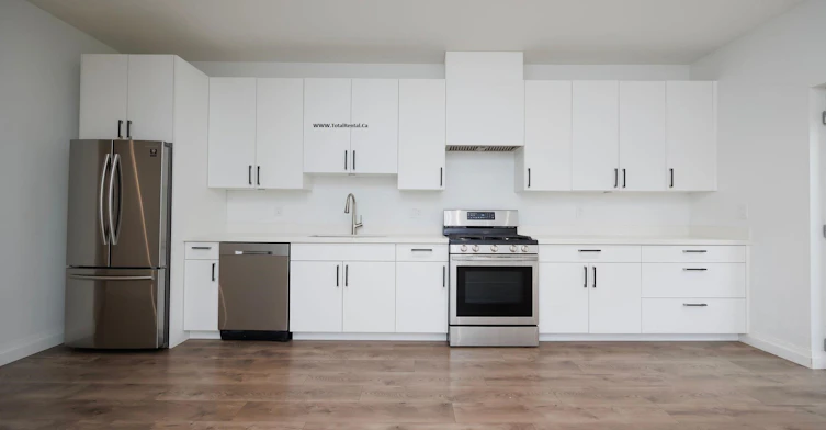 1XX Dowding Road, Port Moody, BC, V3H 2Z7 - 4
