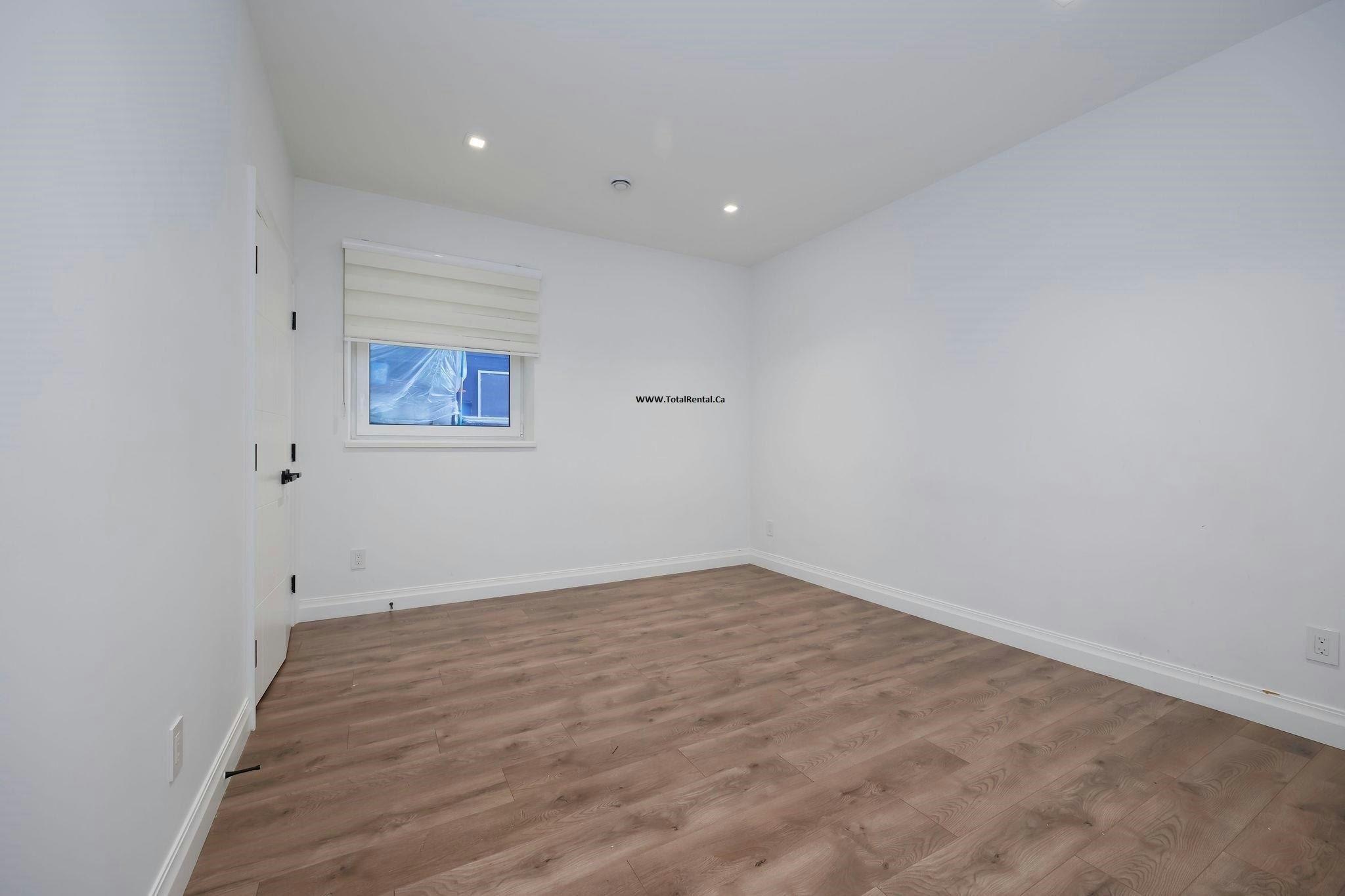 1XX Dowding Road, Port Moody, BC, V3H 2Z7 - 5