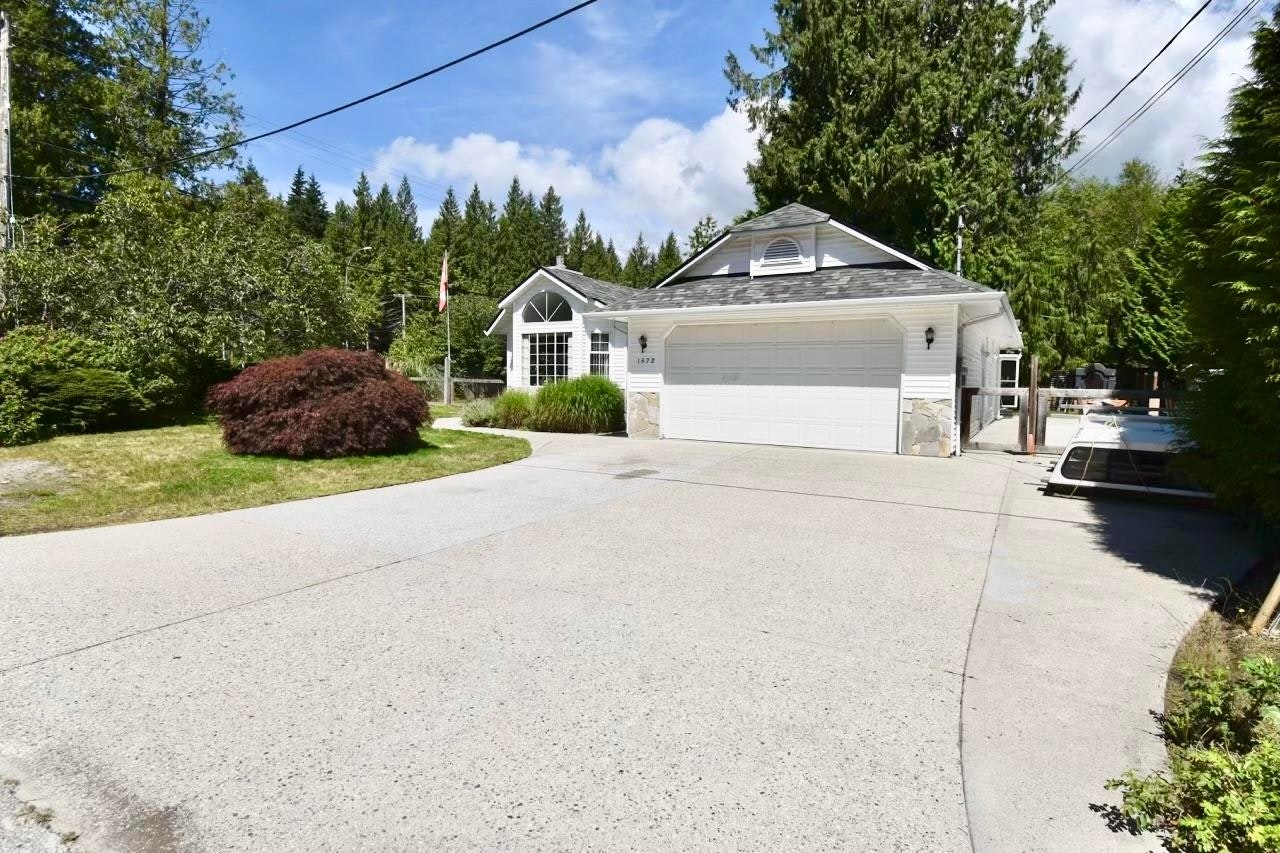 1572 Larchberry Way - 3