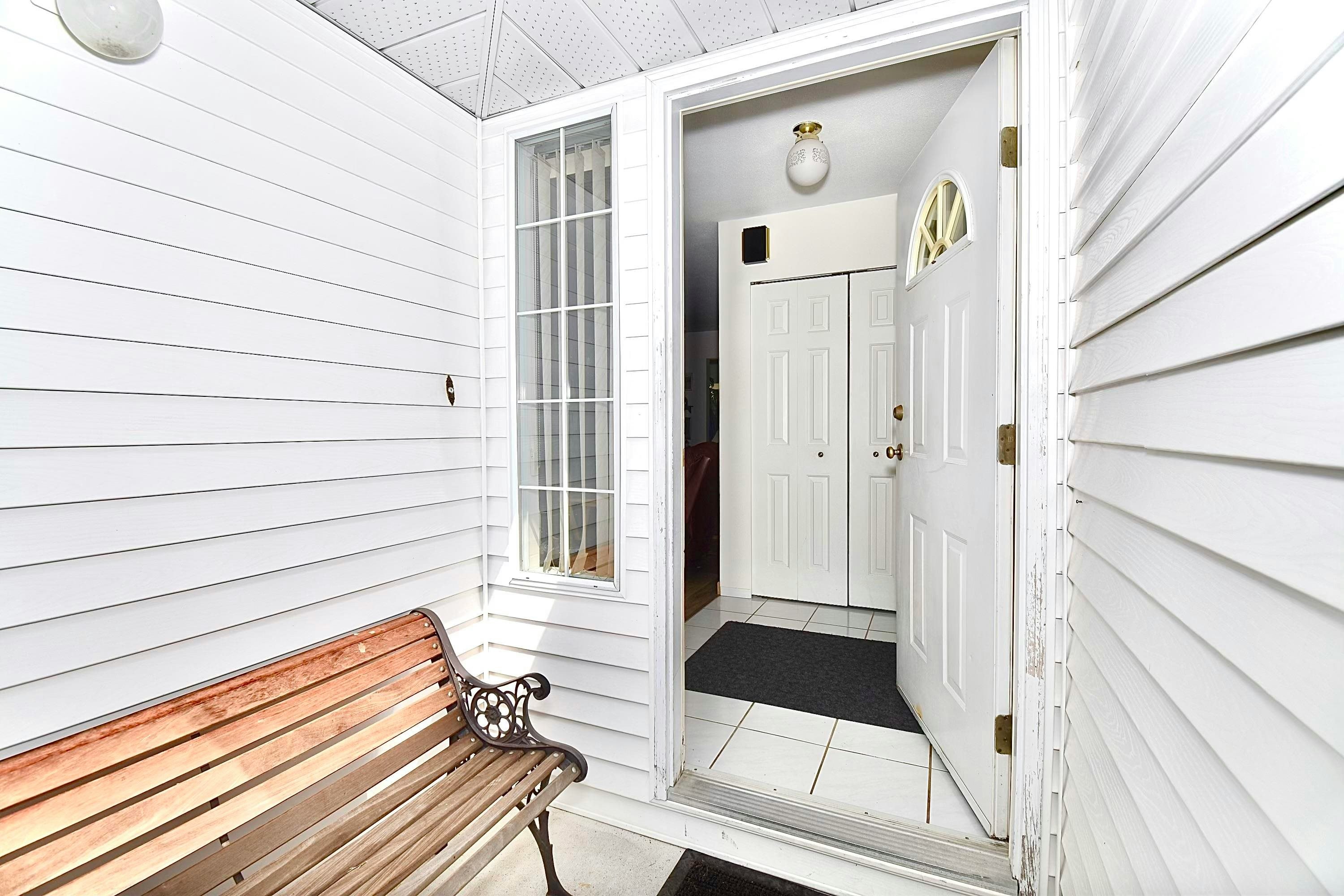 1572 Larchberry Way - 4