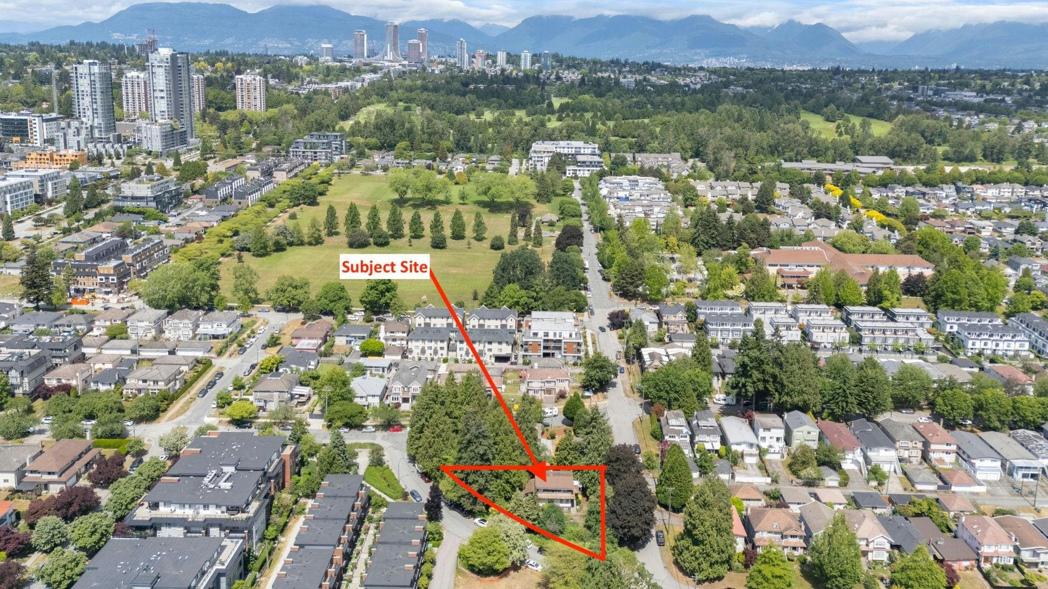 7957 Columbia Street, Vancouver, BC, V5X 2Z3 - 4