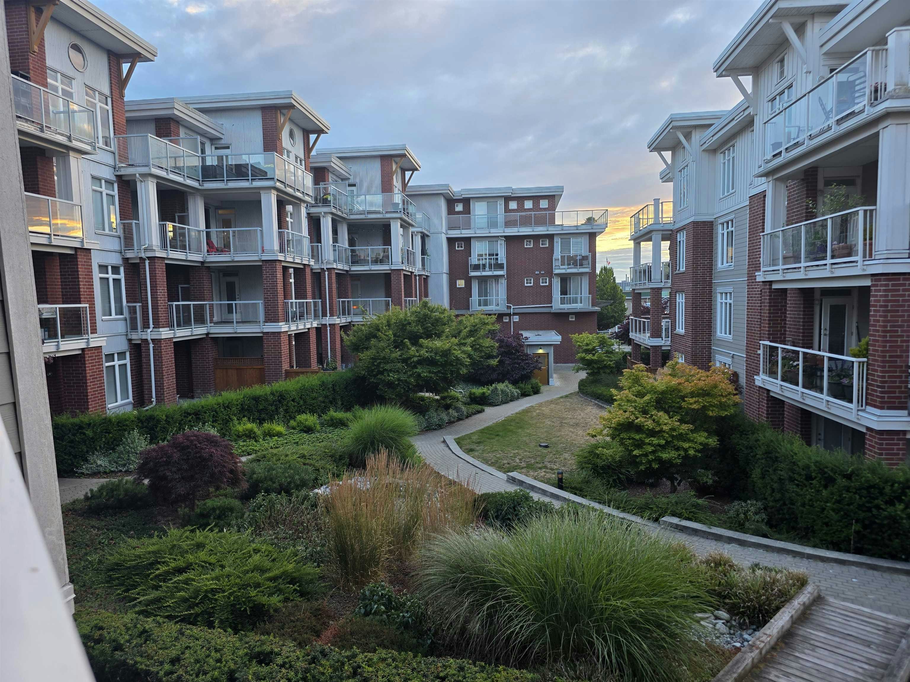 206-4211 Bayview Street, Richmond, BC, V7E 6T6 - 8