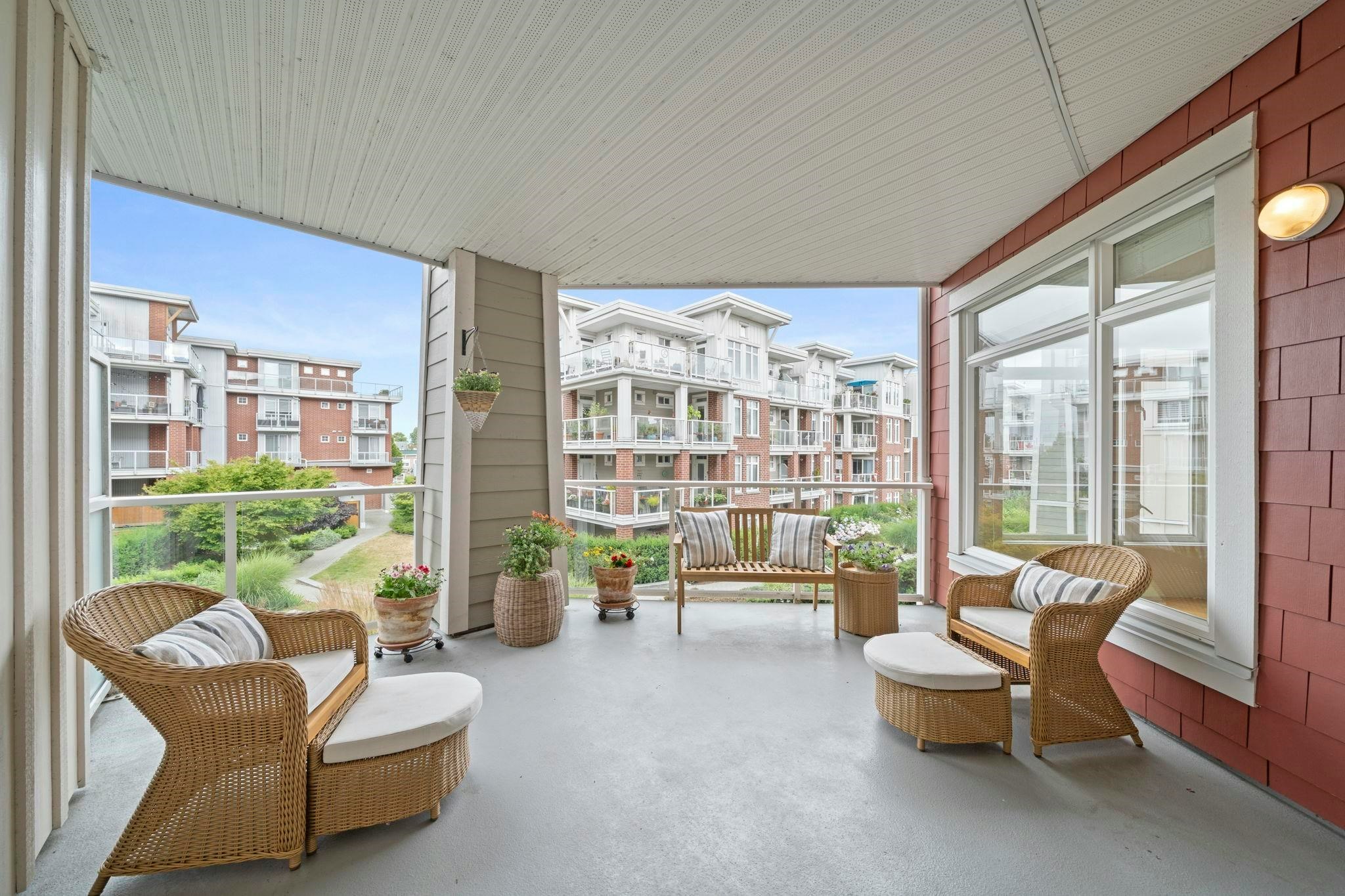 206-4211 Bayview Street, Richmond, BC, V7E 6T6