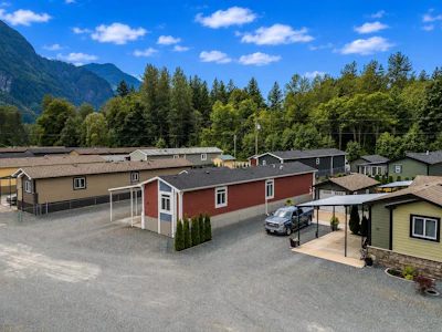 29-59060 Lougheed Highway - 2