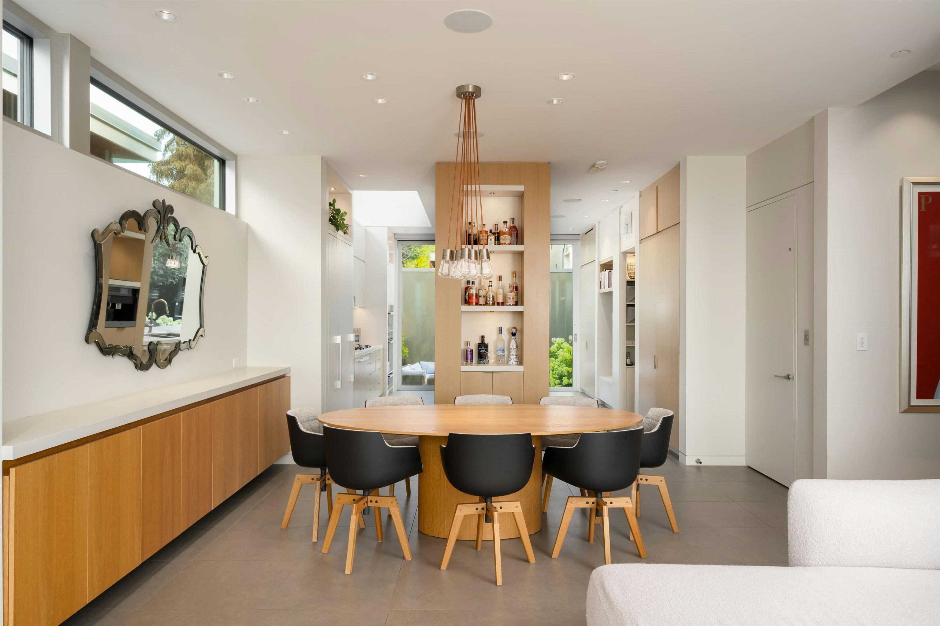 3250 W 20th Avenue, Vancouver, BC, V6L 1H9 - 9