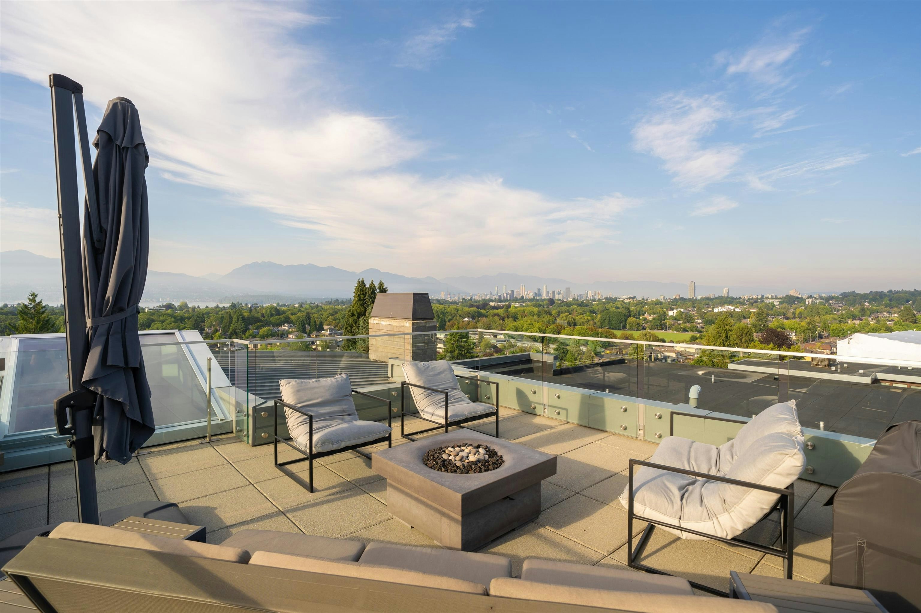3250 W 20th Avenue, Vancouver, BC, V6L 1H9 - 26