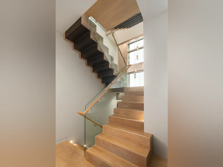 3250 W 20th Avenue, Vancouver, BC, V6L 1H9 - 23