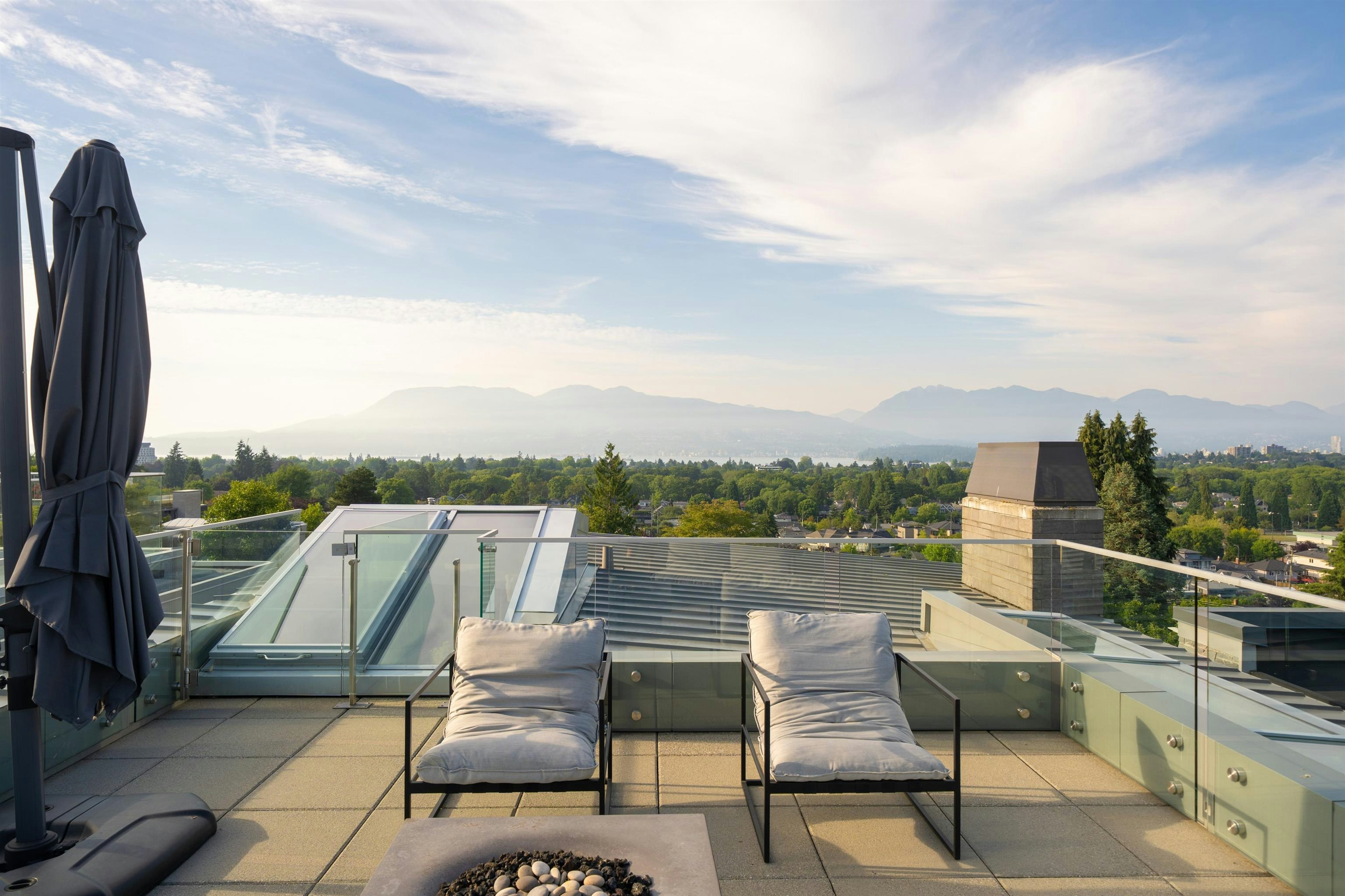 3250 W 20th Avenue, Vancouver, BC, V6L 1H9 - 25