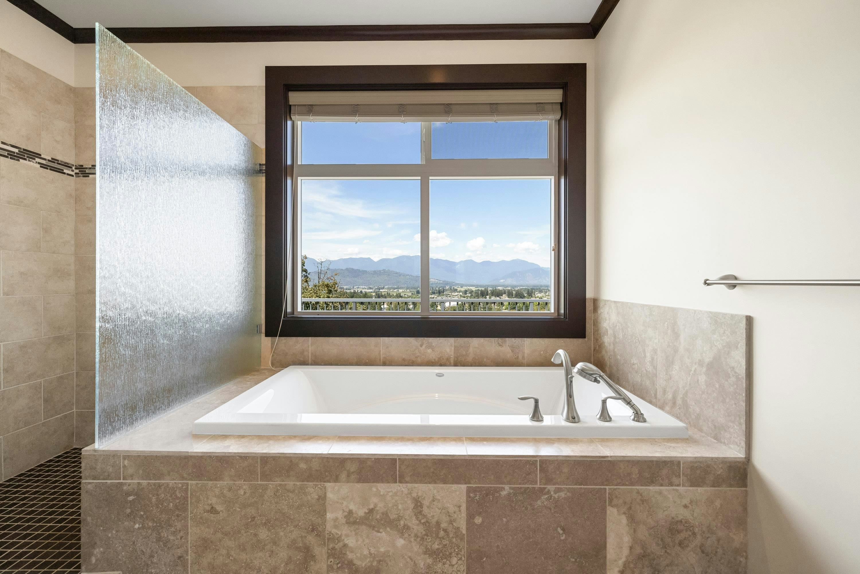 45365 Magdalena Place, Cultus Lake, BC, V2R 0K7 - 17