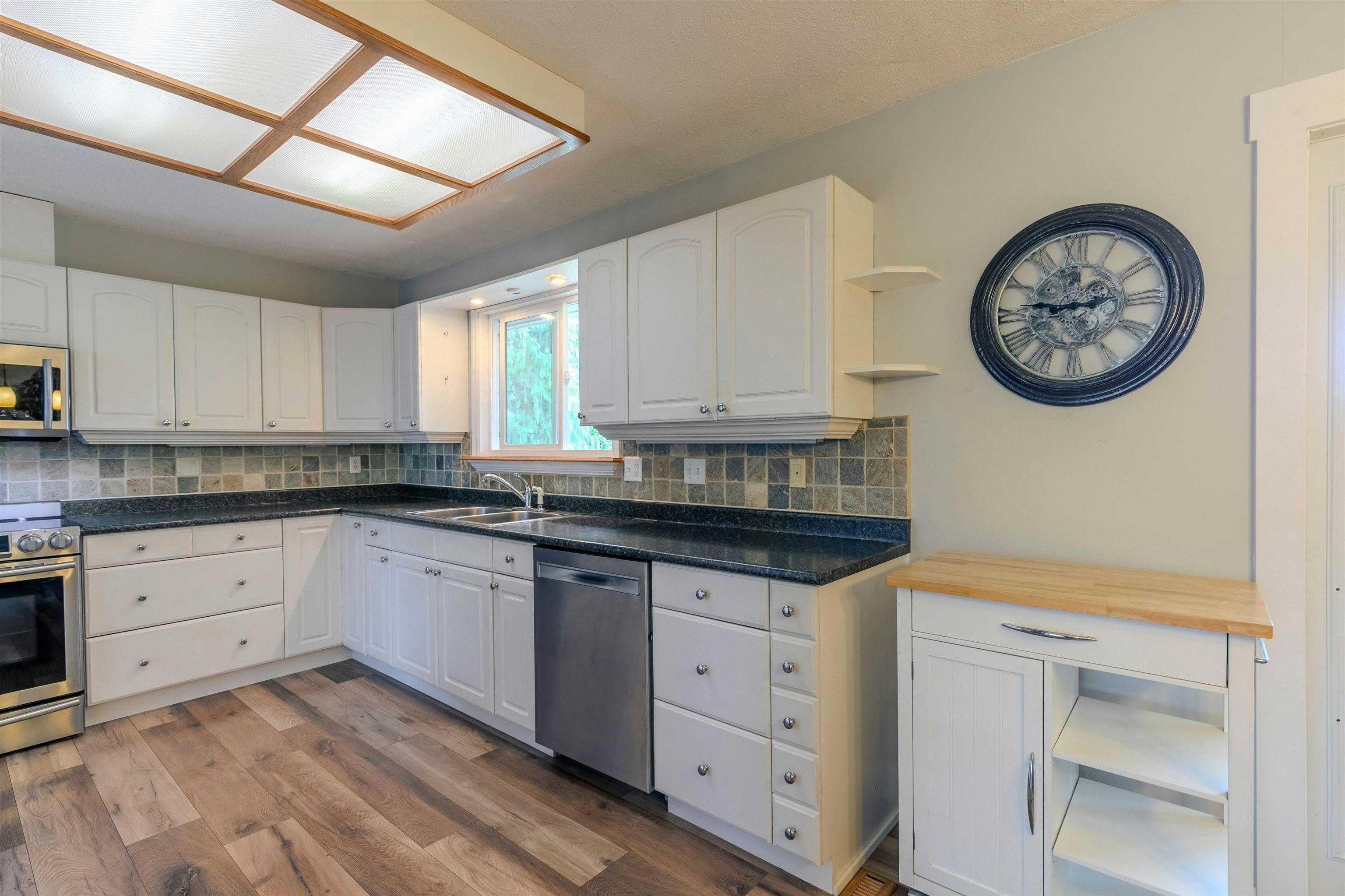 35073 Ewert Avenue, Mission, BC, V2V 6S7 - 8