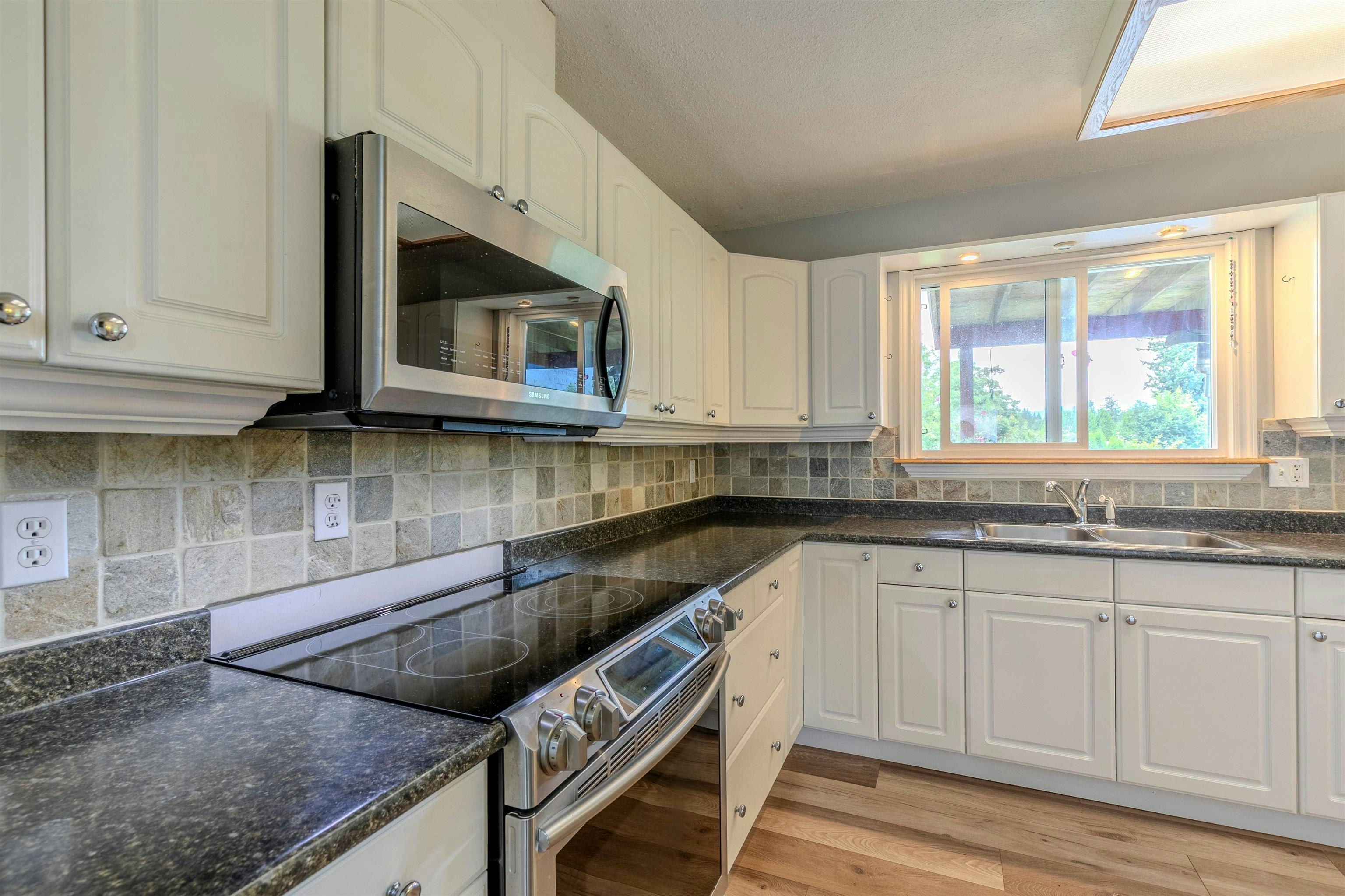 35073 Ewert Avenue, Mission, BC, V2V 6S7 - 10