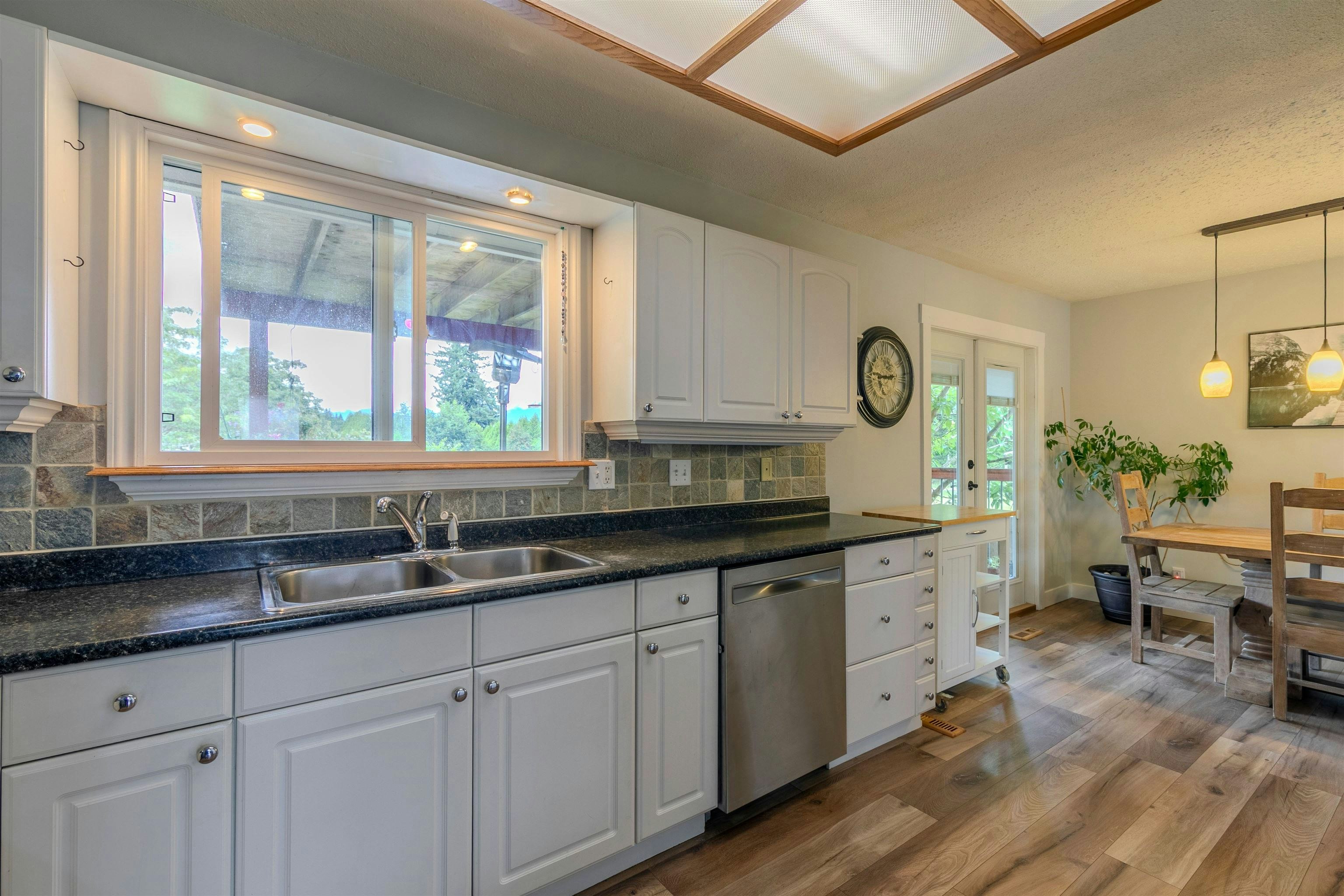 35073 Ewert Avenue, Mission, BC, V2V 6S7 - 11