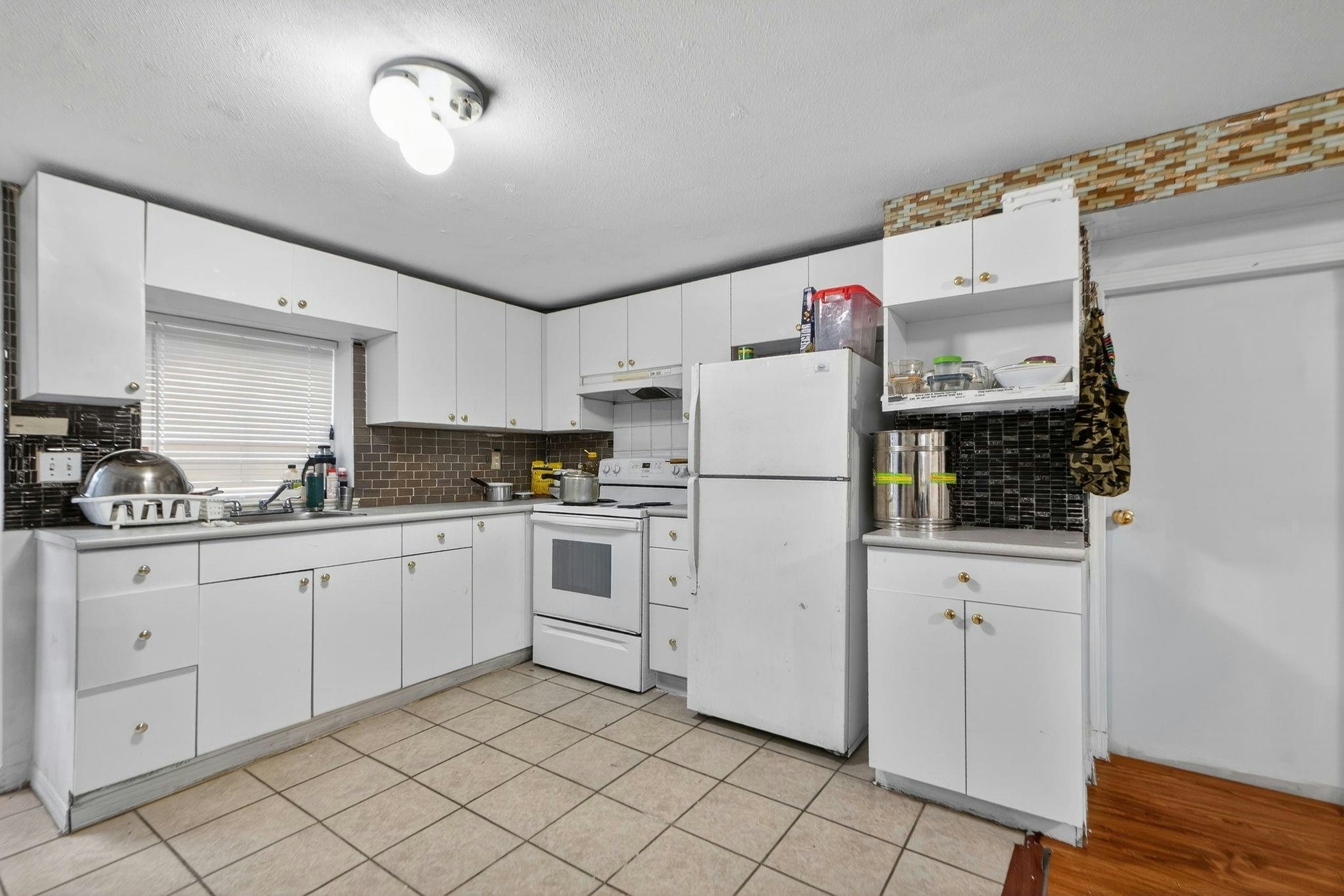 7576 140 Street, Surrey, BC, V3W 5J8 - 26