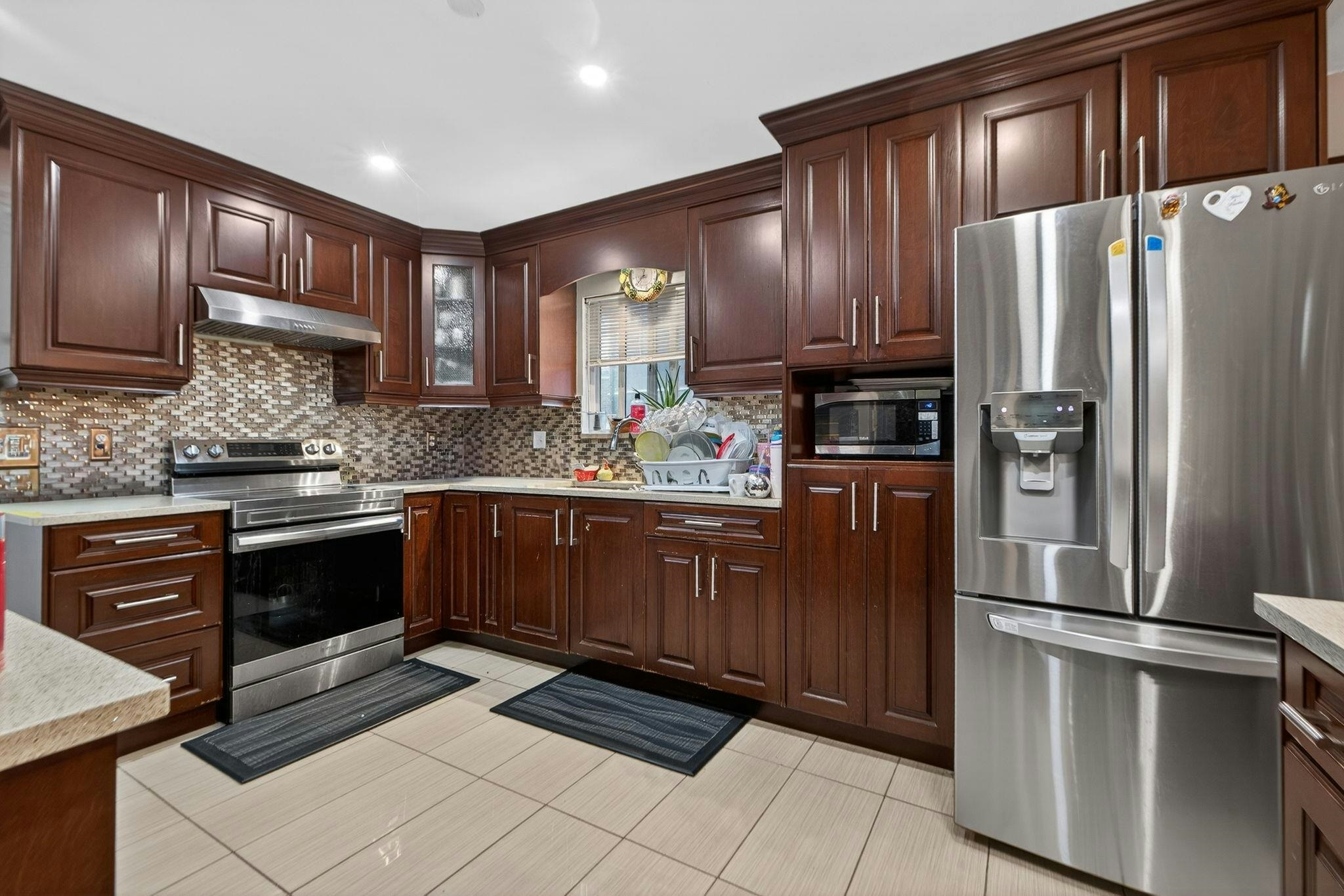 7576 140 Street, Surrey, BC, V3W 5J8 - 12