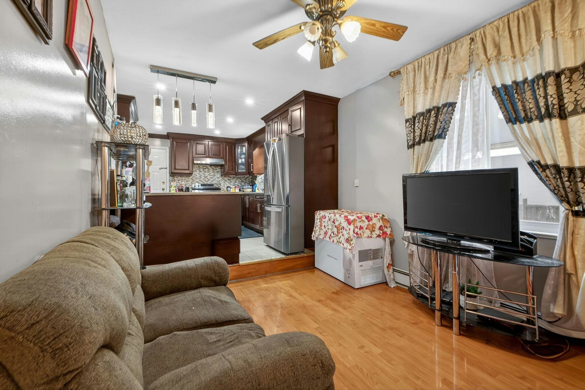 7576 140 Street, Surrey, BC, V3W 5J8 - 9