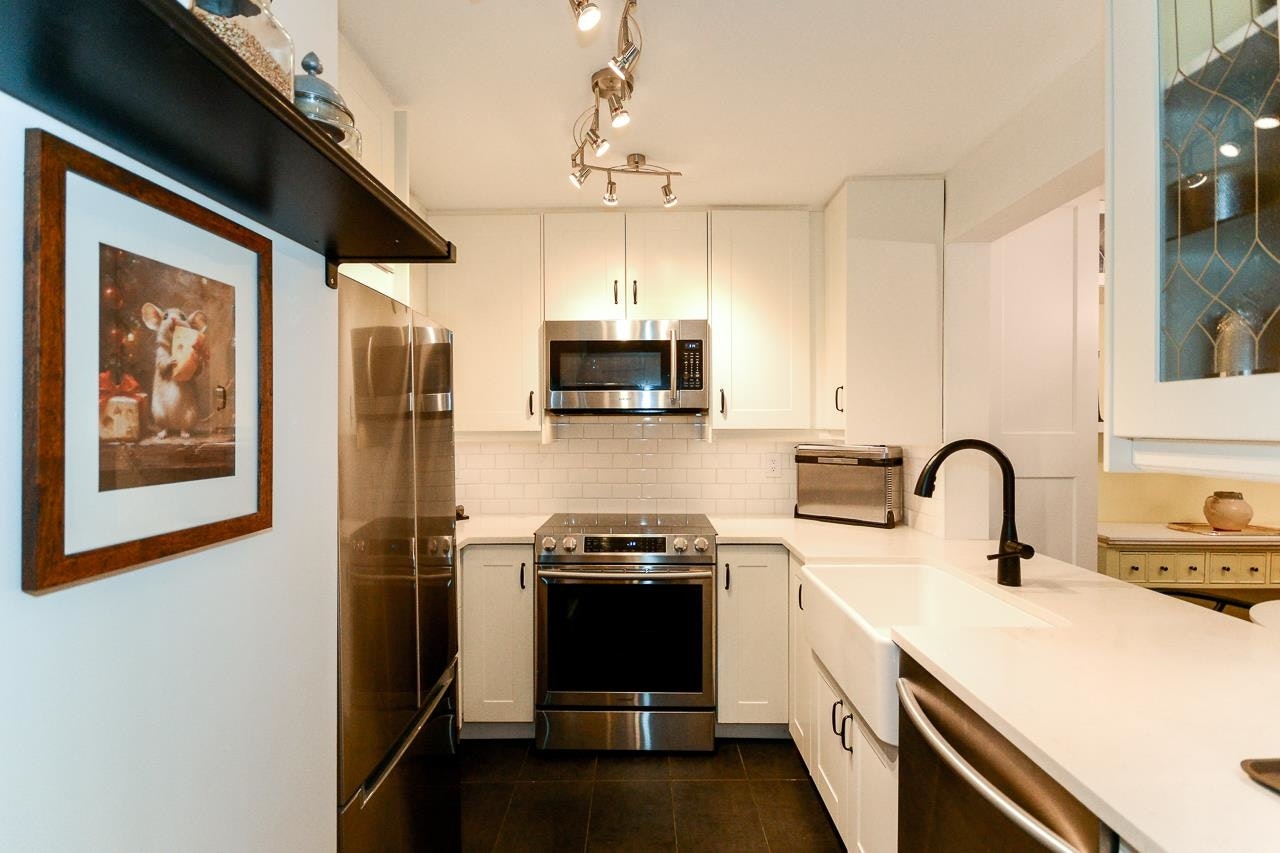 104-12639 No. 2 Road, Richmond, BC, V7E 6N6 - 6