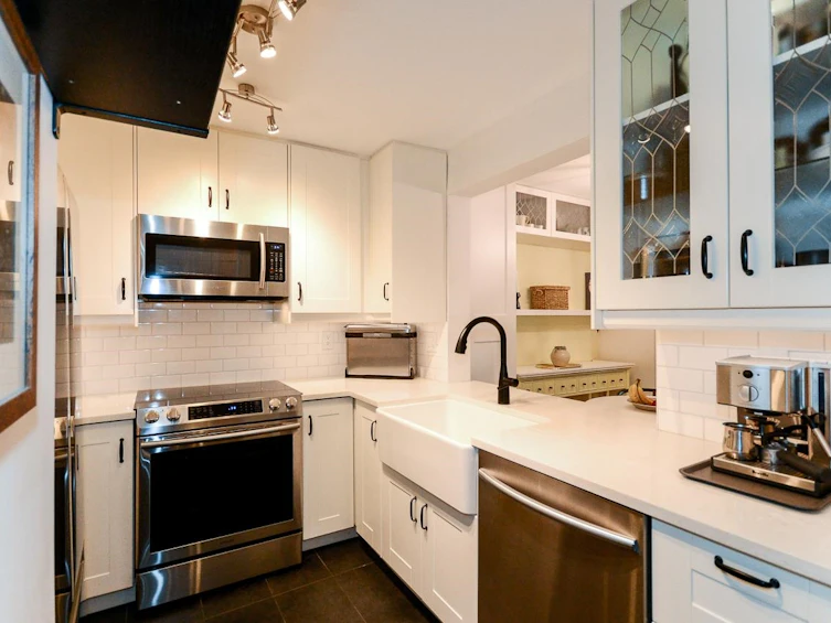 104-12639 No. 2 Road, Richmond, BC, V7E 6N6 - 5