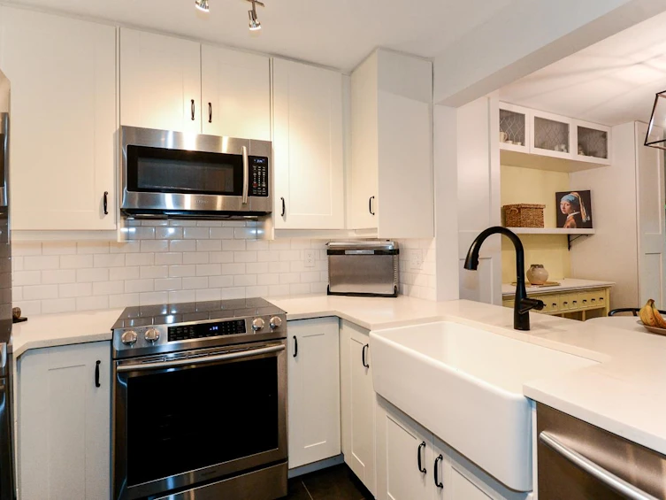 104-12639 No. 2 Road, Richmond, BC, V7E 6N6 - 7