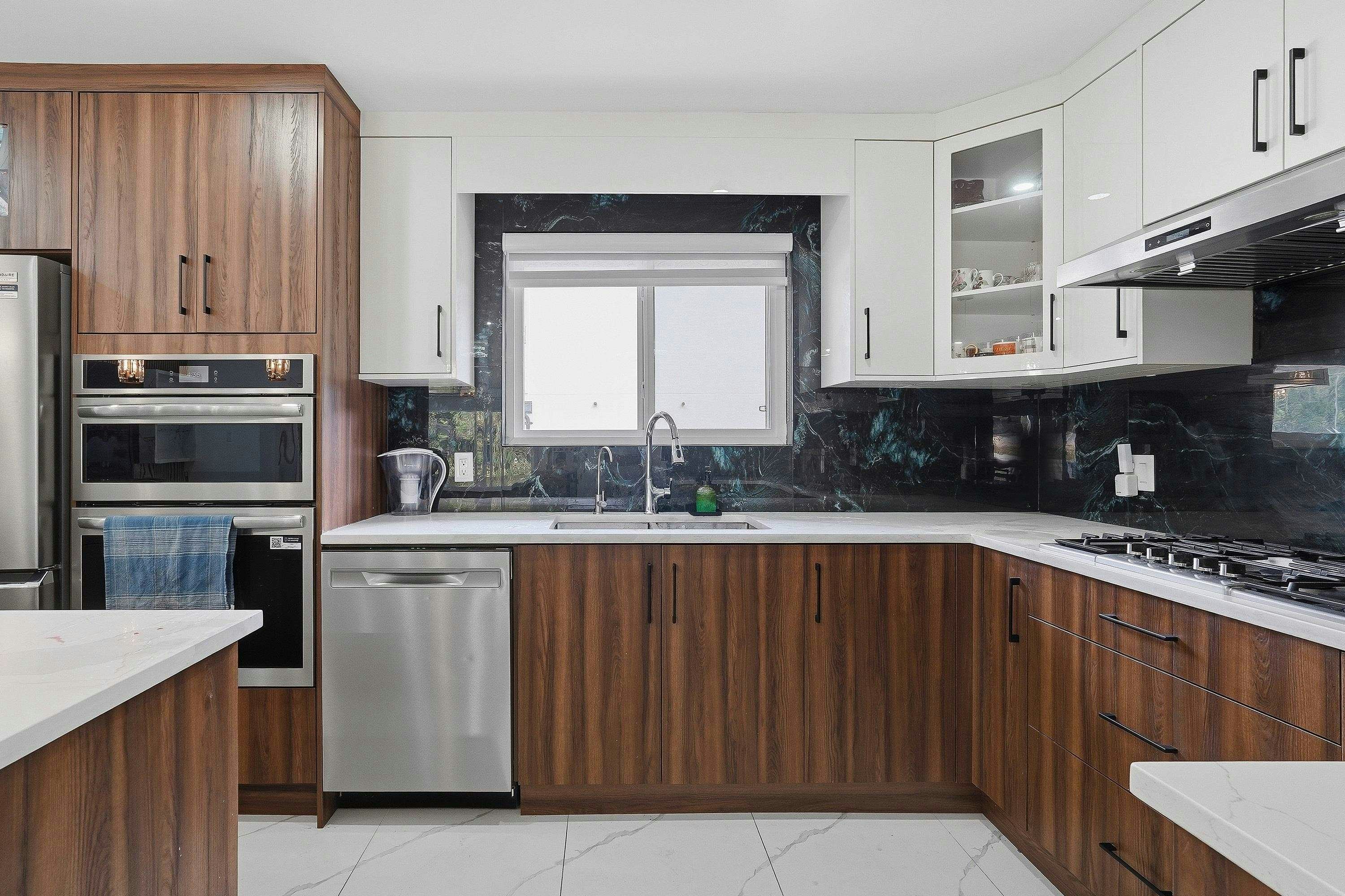 17886 59a Avenue, Surrey, BC, V3S 1R1 - 4